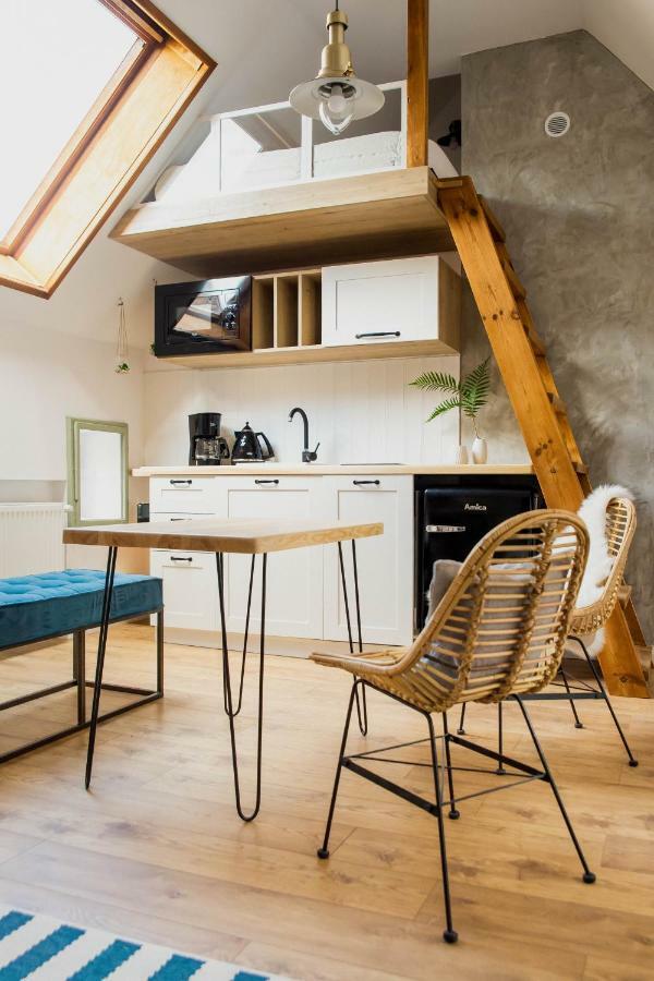 Skyway Apartment Torun Bagian luar foto