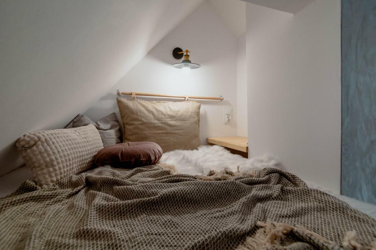 Skyway Apartment Torun Bagian luar foto